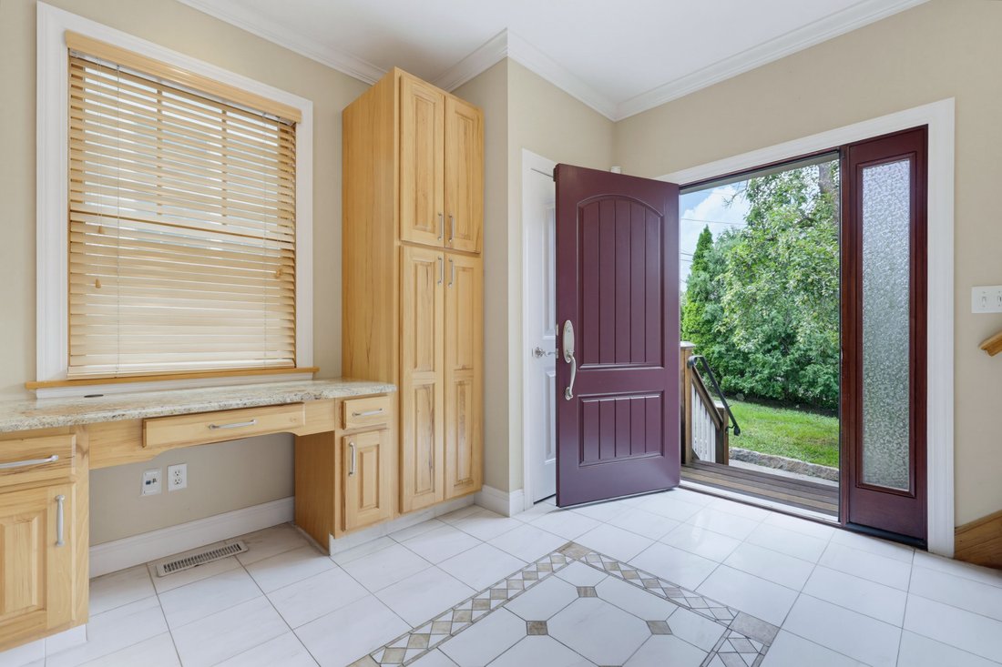 Condo in Greenwich, Connecticut, United States 2 - 18701490