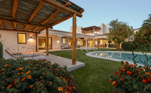 Villa in Guadalmina Baja, San Pedro de Alcantara, Spain 1