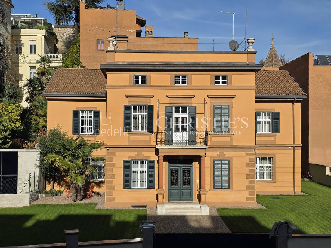 Villa in Europe-Novacella / Europa-Novacella, Bolzano / Bozen, Trentino – Alto Adige/Südtirol 1 - 18701895