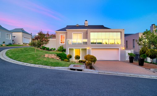 House in Spanish Farm, Cape Town, South Africa 1