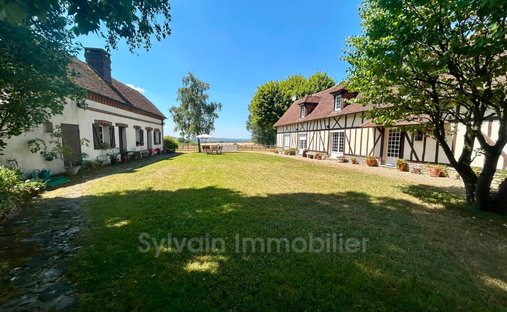 Villa in Doudeauville, Normandy, France 1