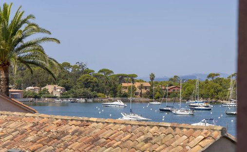 House in Île de Porquerolles, Provence-Alpes-Côte d'Azur, France 1