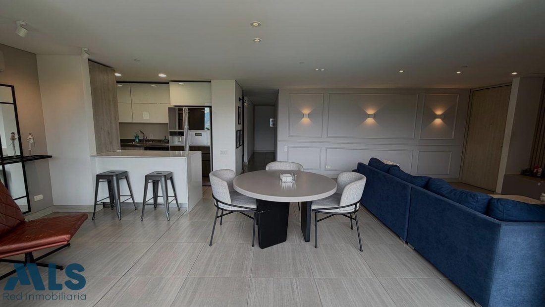 Apartment in Medellín, Antioquia, Colombia 3 - 18701824