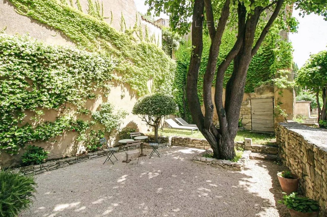 Casa en Bonnieux, Provenza-Alpes-Costa Azul, Francia 2 - 18548573