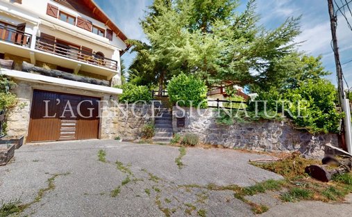 Chalet in Peone, Provence-Alpes-Côte d'Azur, France 1