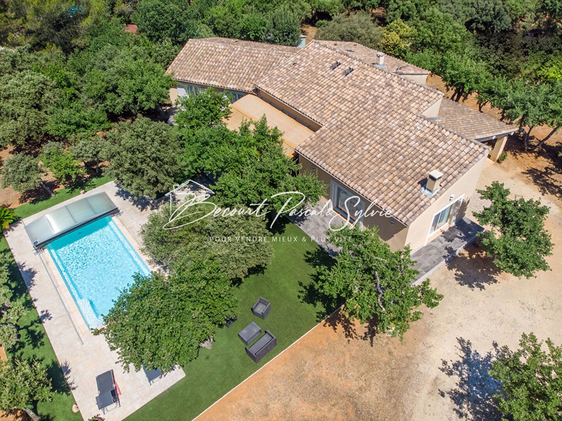Villa in Saint-Didier, Provence-Alpes-Côte d'Azur, France 3 - 18702190