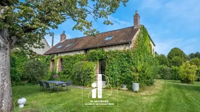 House in Paley, Ile-de-France, France 3 - 16327612