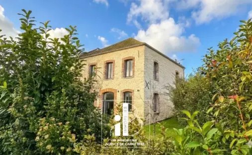 House in Paley, Ile-de-France, France 1