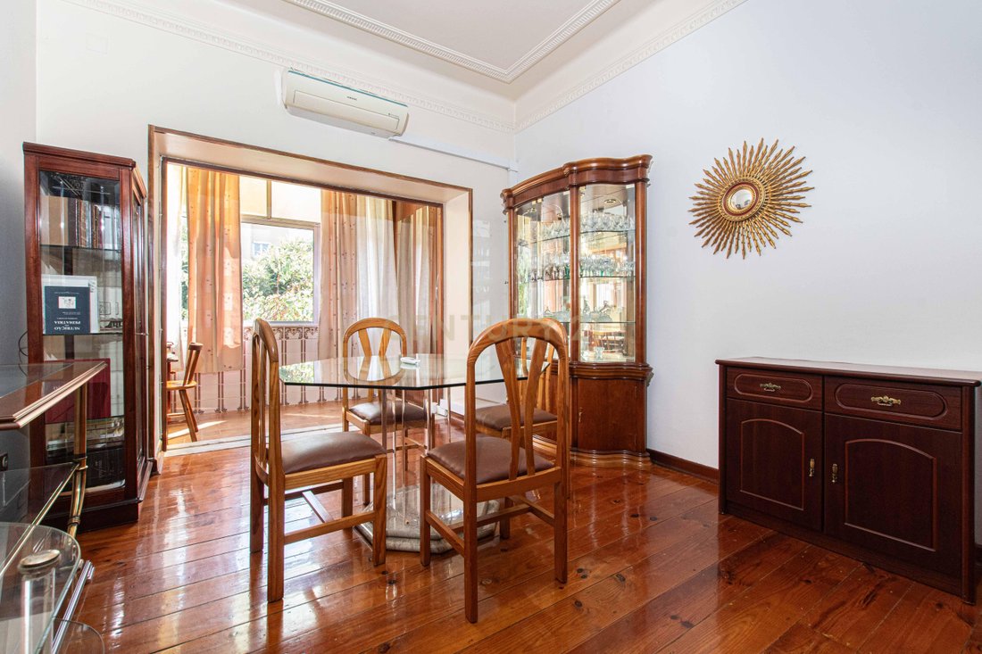 Apartment in Arroios, Lisbon, Portugal 2 - 18701695