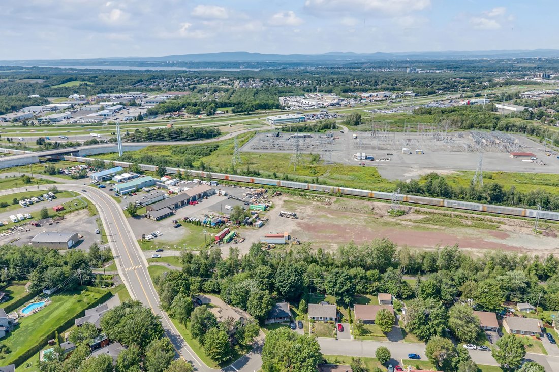 Land in Levis, Quebec, Canada 3 - 18701707