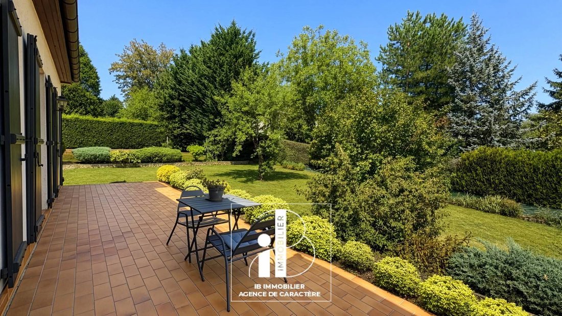 House in Montigny-sur-Loing, Ile-de-France, France 5 - 18552376