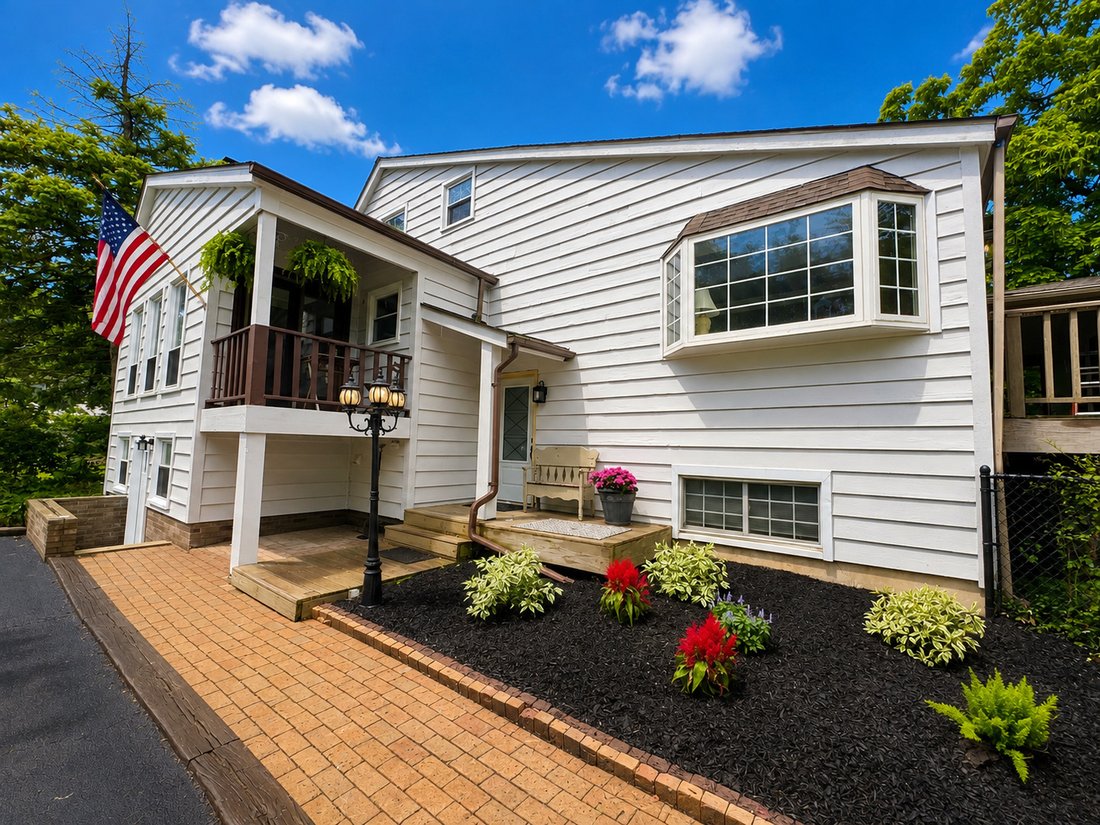 House in Lisle, Illinois, United States 3 - 18701972