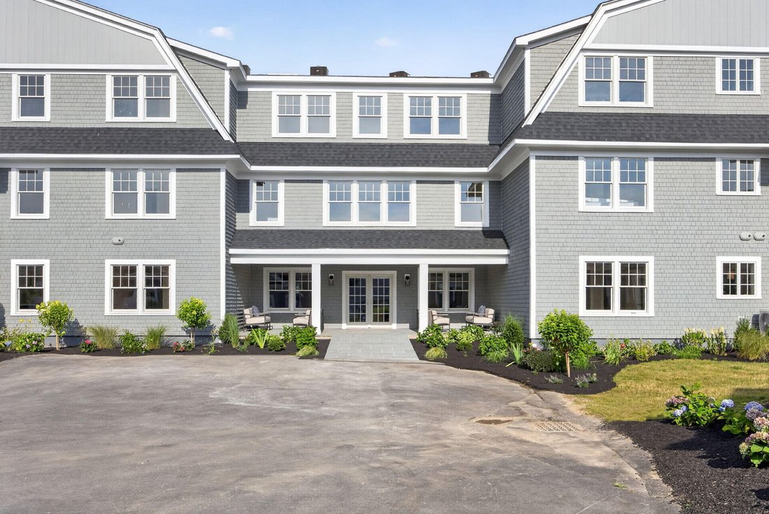 Condo in Falmouth, Massachusetts, United States 1 - 18702119