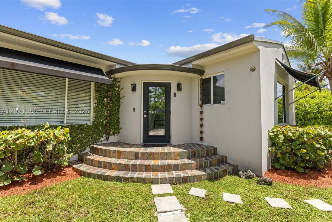 House in Miami, Florida, United States 3 - 18701961