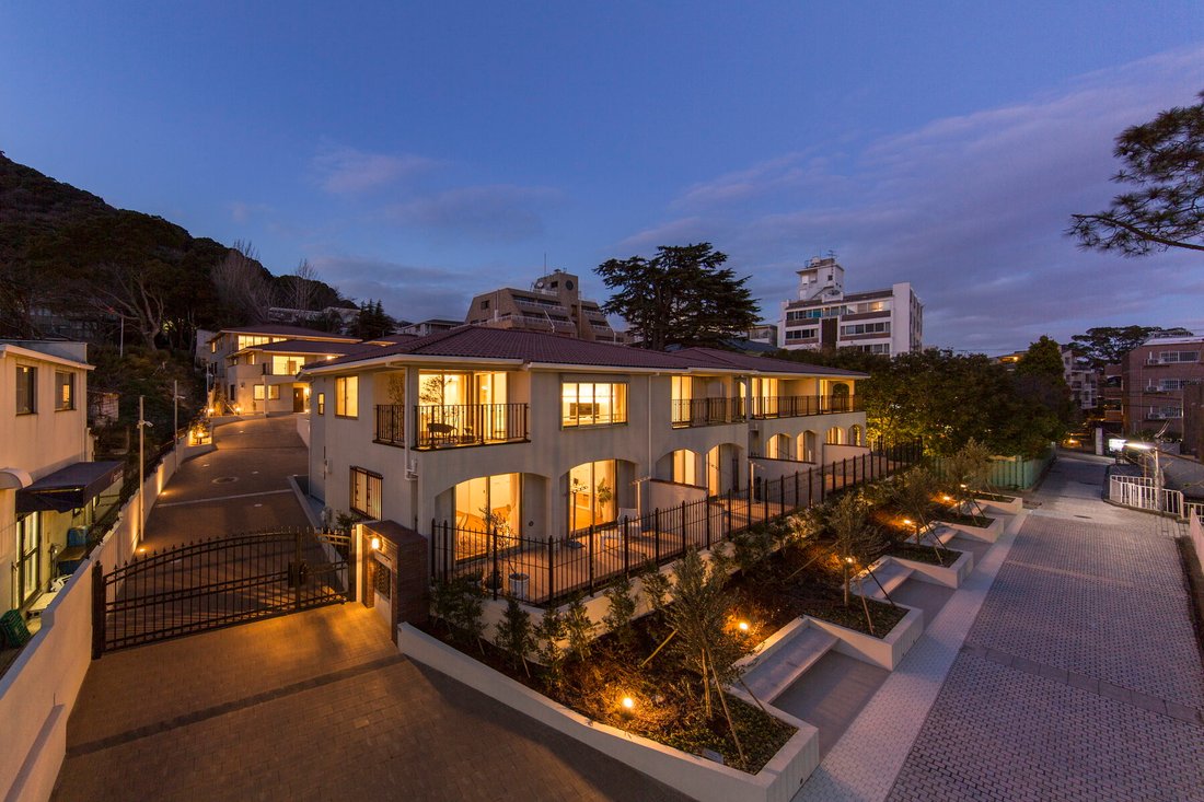 Condo in Kobe, Hyogo, Japan 1 - 18702112