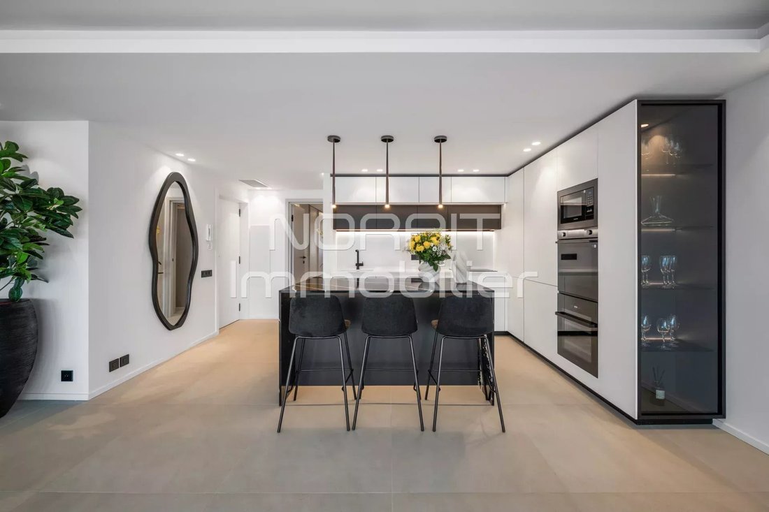 Appartement à Nice, Provence-Alpes-Côte d'Azur, France 4 - 18701672