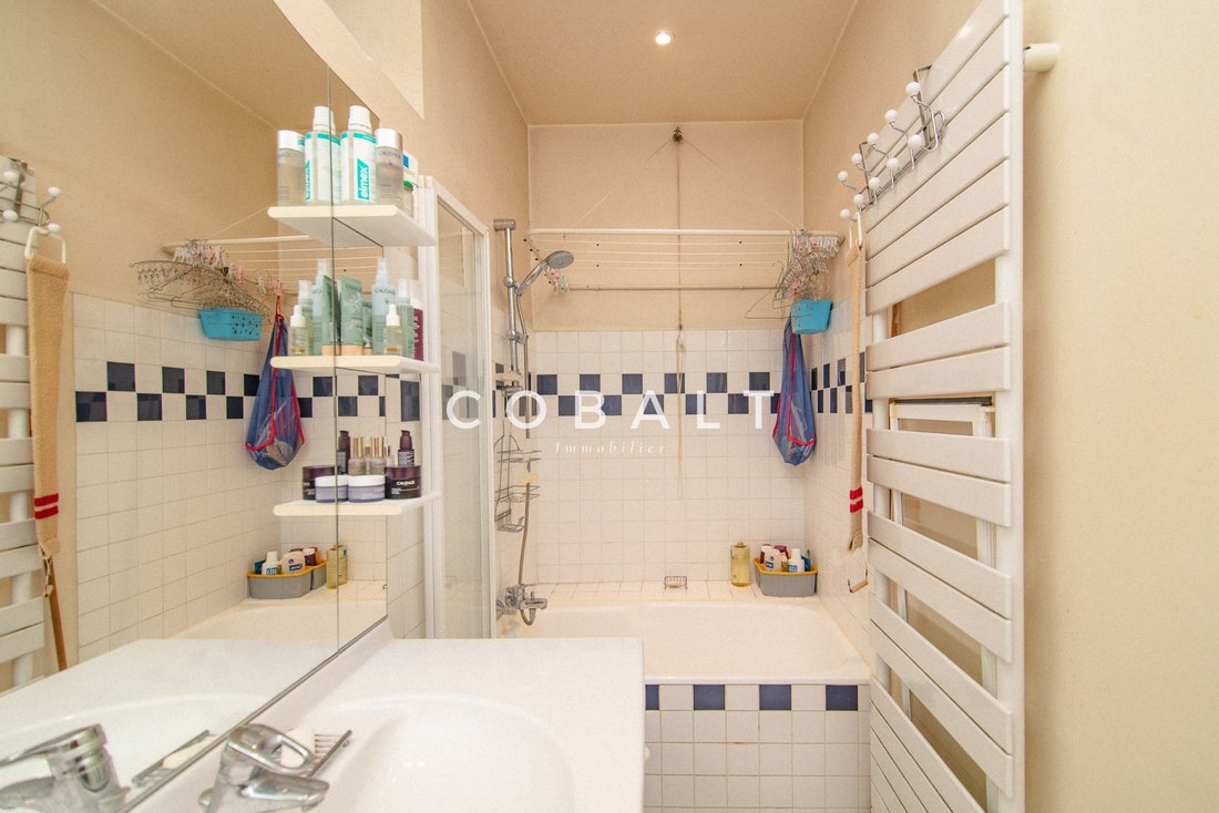 Apartment in Invalides, Paris 7e Arrondissement, Paris 5 - 18701713