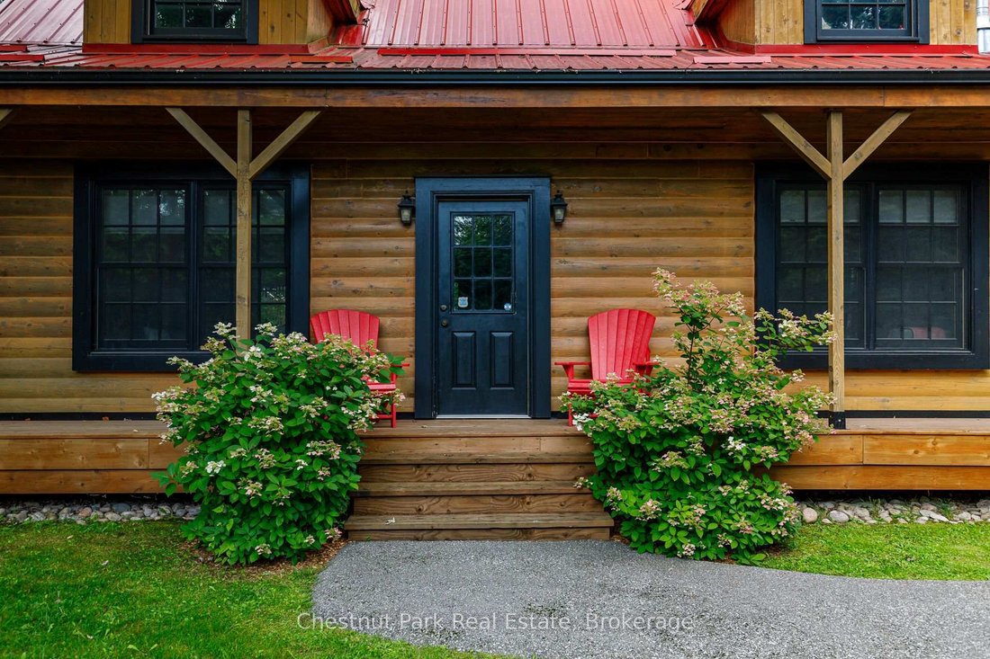 House in Clearview, Ontario, Canada 1 - 18702006