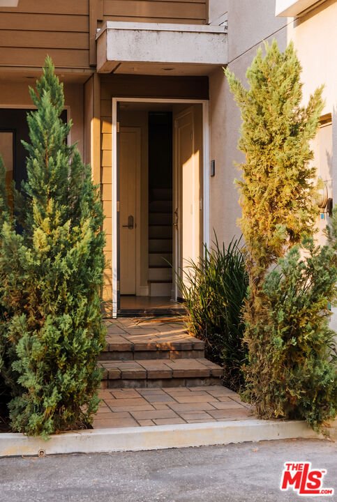 House in Los Angeles, California, United States 3 - 18702005