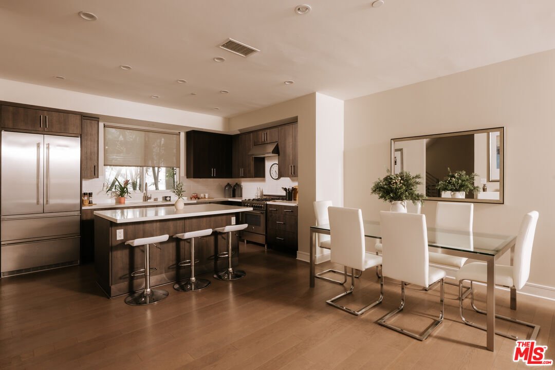 House in Los Angeles, California, United States 4 - 18702005
