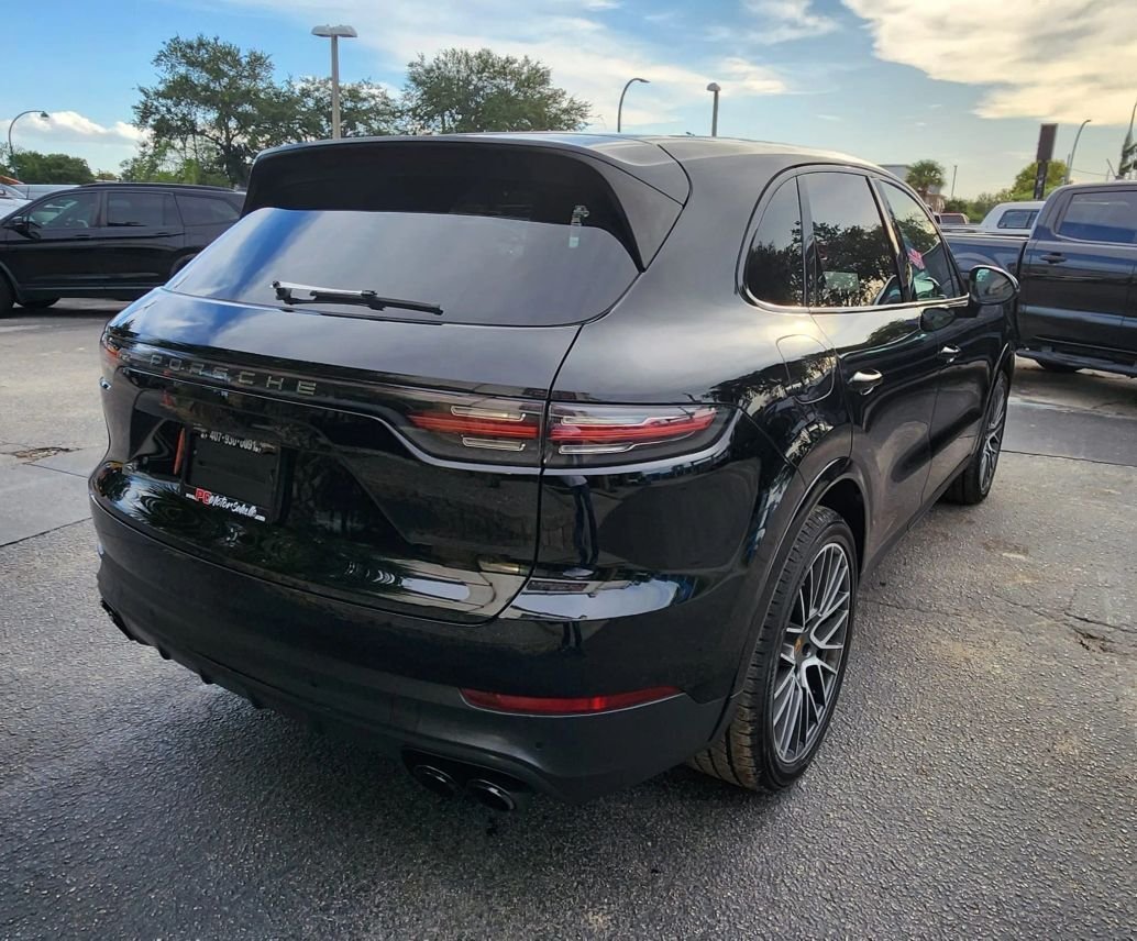 Suv in Orlando, FL, United States 4 - 18702043