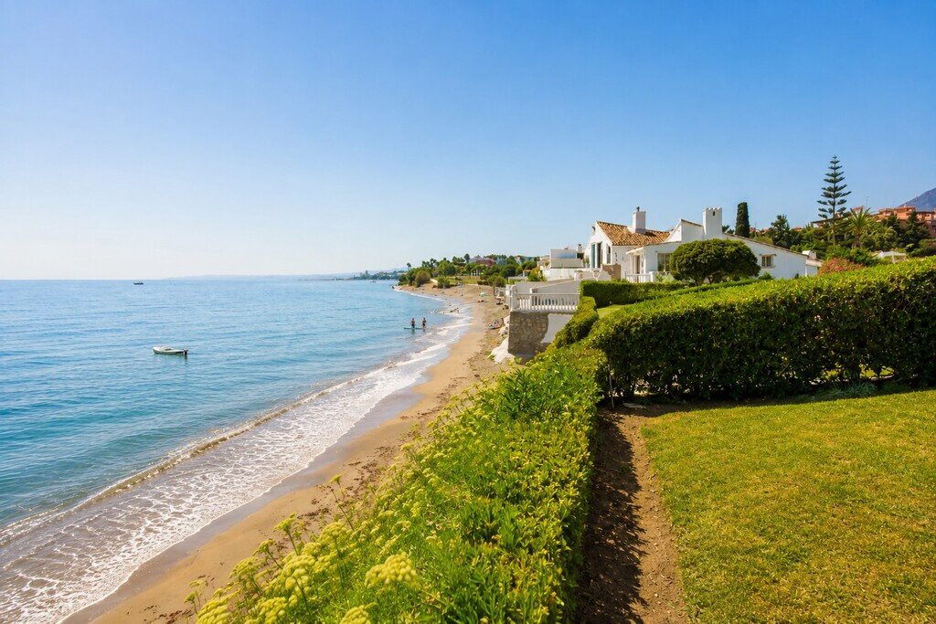 Villa en Estepona, Andalucía, España 3 - 18701928