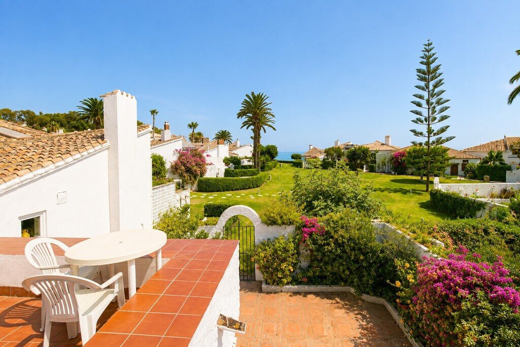 Villa en Estepona, Andalucía, España 1 - 18701928
