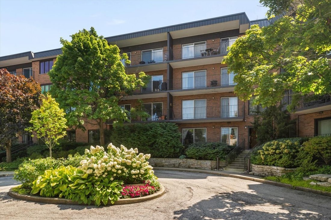 Condo in Winnetka, Illinois, United States 2 - 18701925