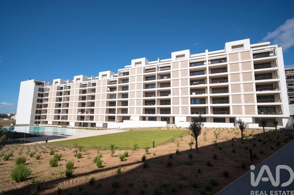 Apartment in Santo António dos Cavaleiros, Lisbon, Portugal 3 - 18702015