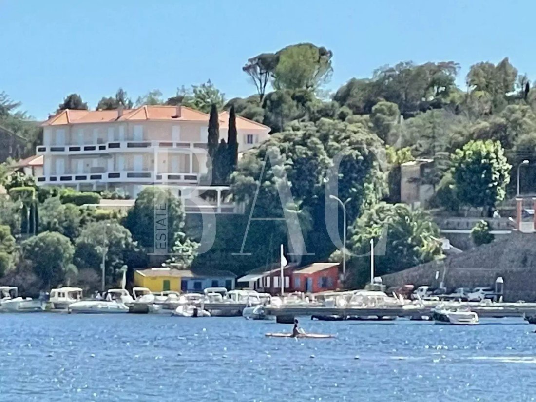 Villa in Le Dramont-Agay-Anthéor-Le Trayas, Saint-Raphaël, France 2 - 15622586