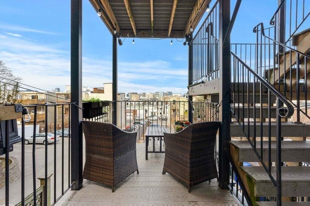 Condo in Boston, Massachusetts, United States 5 - 18701719