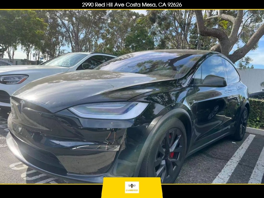 Suv in Costa Mesa, CA, United States 1 - 18702054