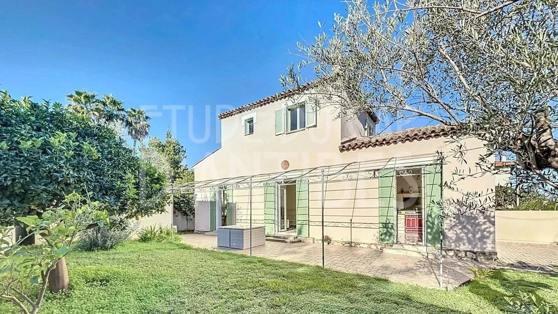 Villa in Fontmerle, Antibes, France 2 - 17693185
