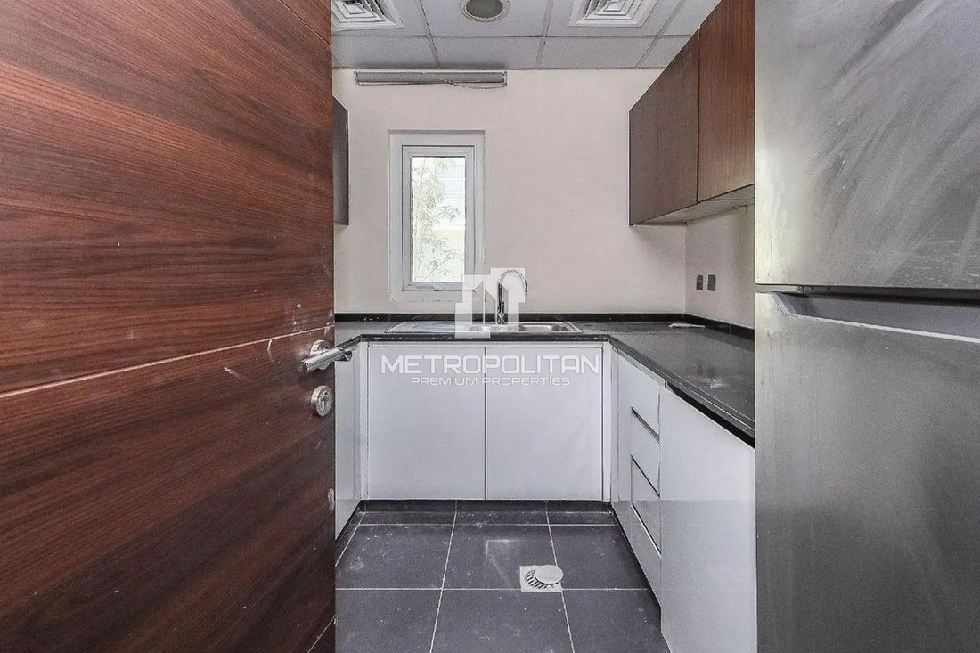 Townhouse in Damac Hills 2, Dubai, United Arab Emirates 4 - 18702202