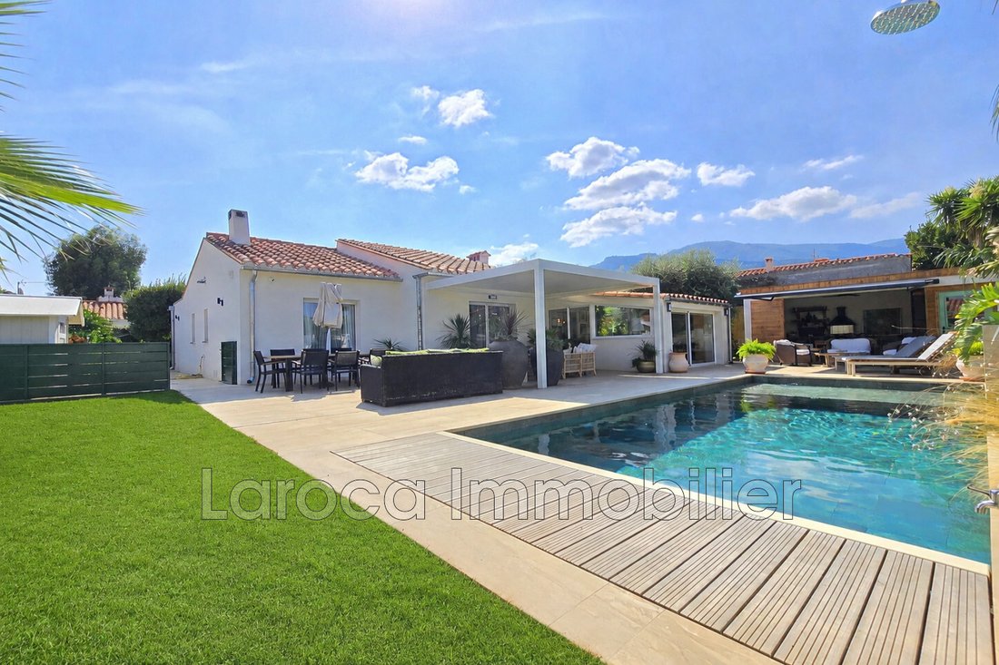 Villa in Laroque-des-Albères, Occitania, France 1 - 18701599