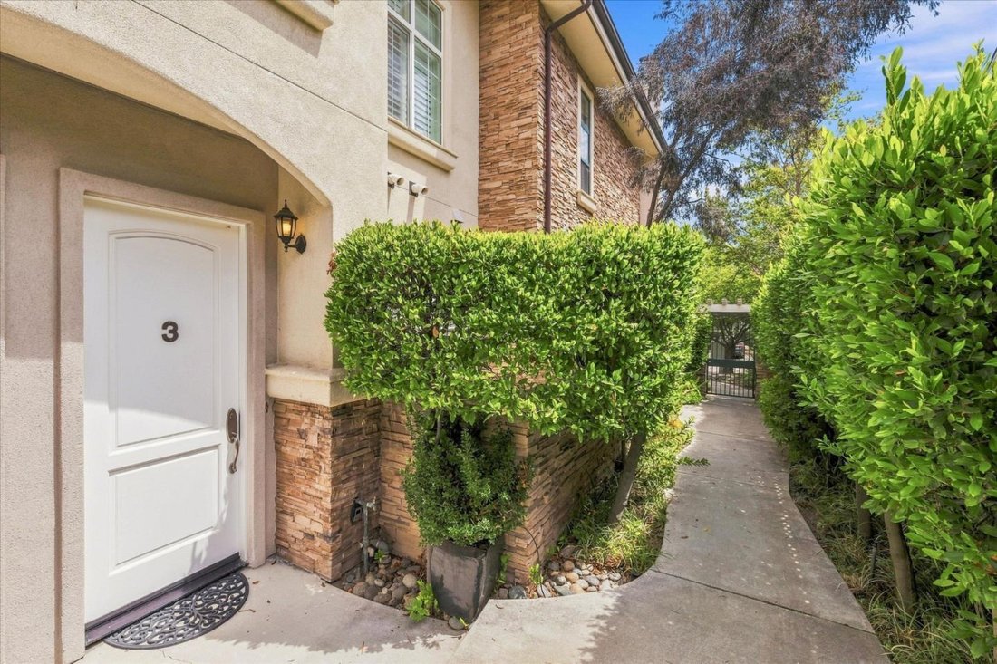 Condo in Los Altos Hills, California, United States 2 - 18701970