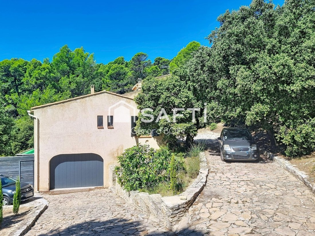 House in Pierrevert, Provence-Alpes-Côte d'Azur, France 1 - 18702497