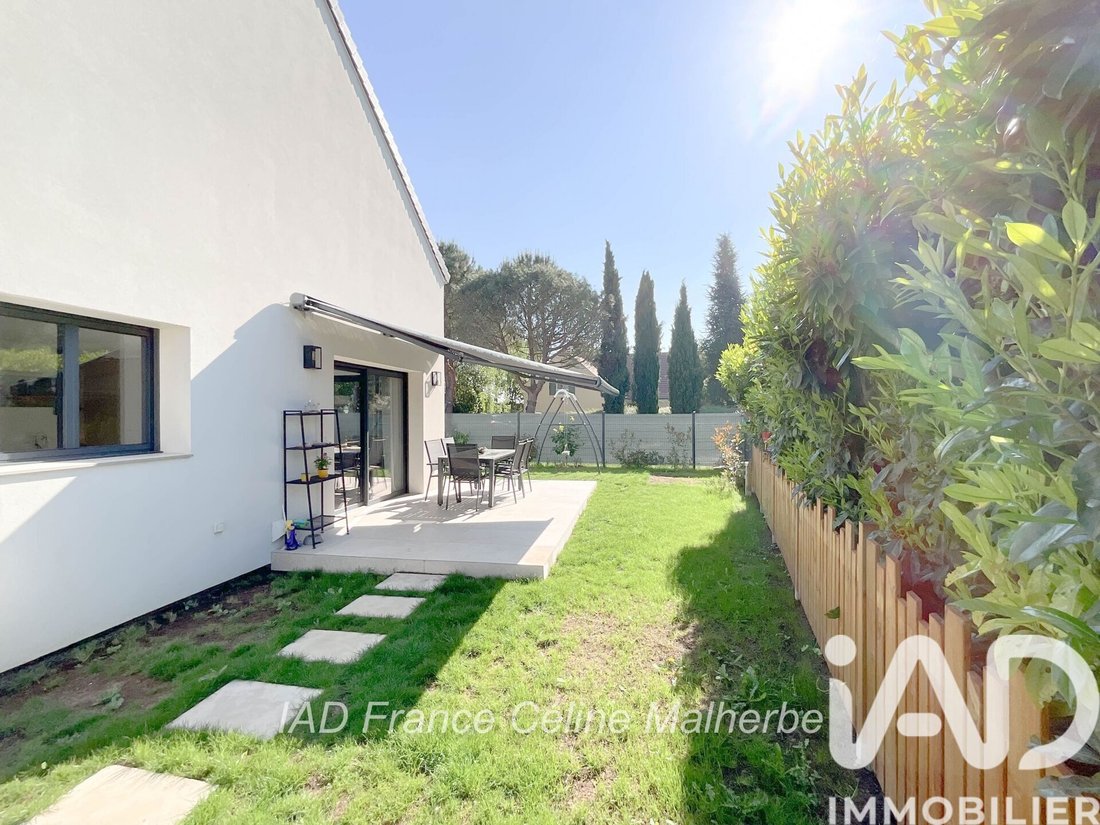 House in Aigremont, Ile-de-France, France 3 - 18703061