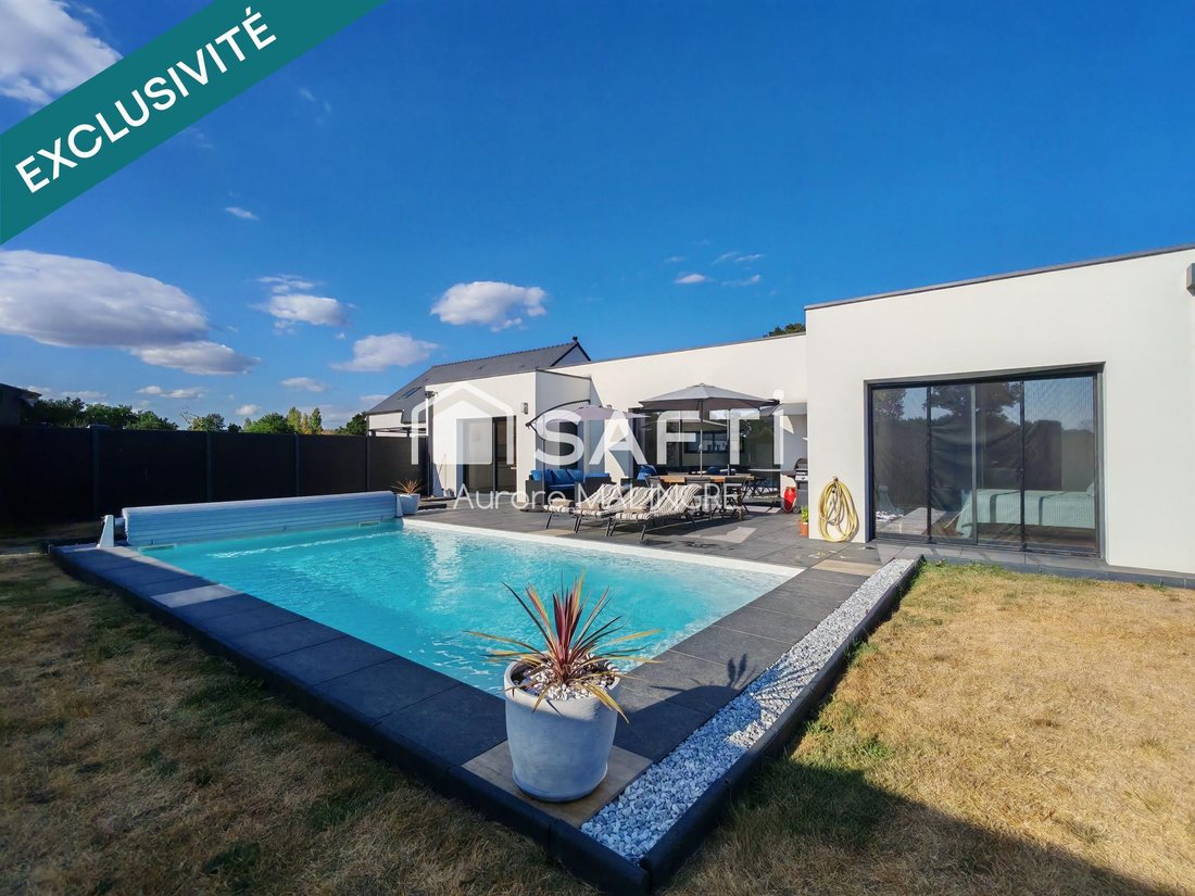 House in Grandchamp-des-Fontaines, Pays de la Loire, France 1 - 18702470