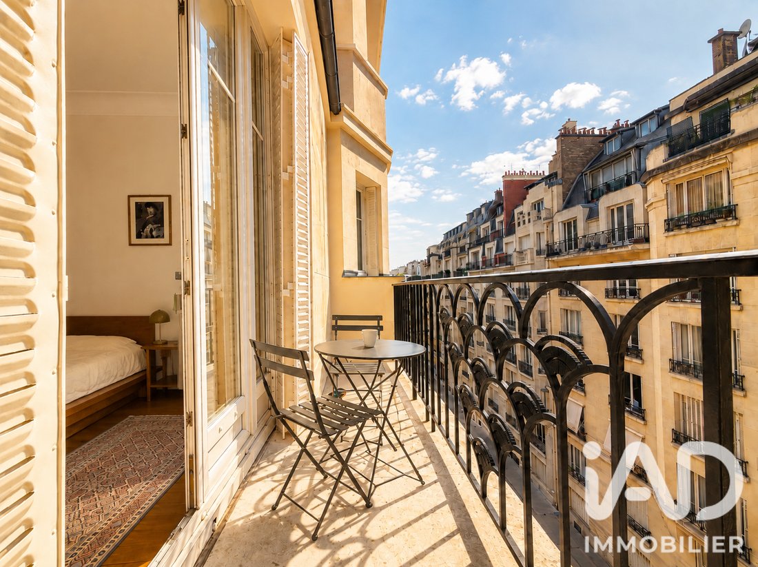 Apartment in Auteuil Nord, Paris 16e Arrondissement, Paris 3 - 18702768