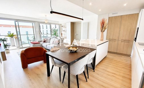 Apartment in La Roche-sur-Yon, Pays de la Loire, France 1