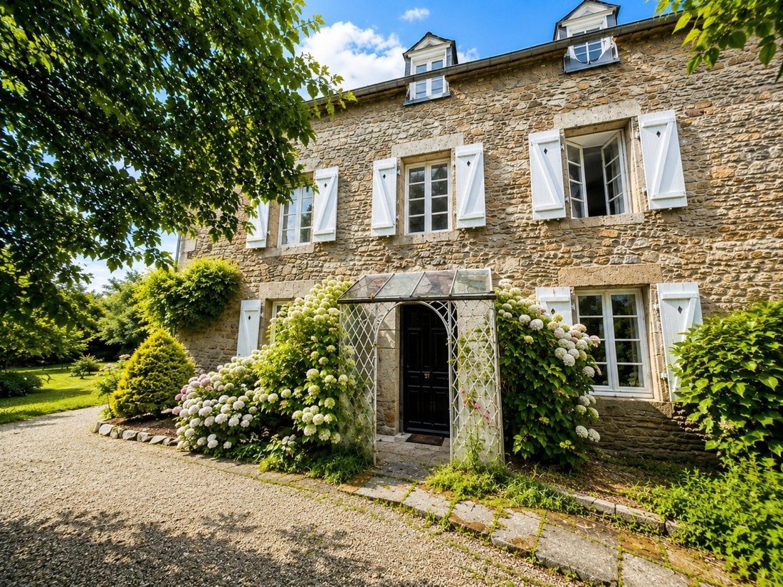 House in Dinan, Brittany, France 1 - 18169400
