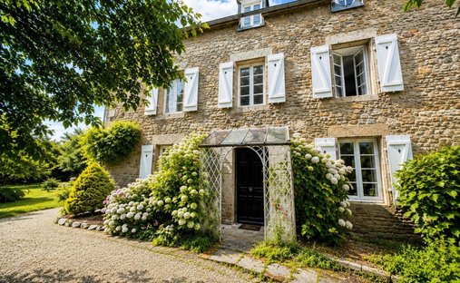 Haus in Dinan, Bretagne, Frankreich 1