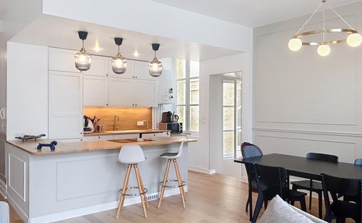 Apartamento en Hôtel de Ville-Quinconce-Saint Seurin-Fondaudège, Burdeos, Francia 1