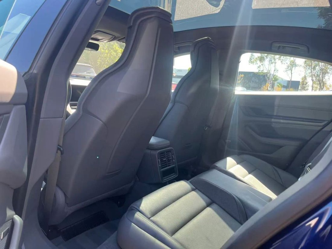 Sedan in Costa Mesa, CA, United States 4 - 18702048