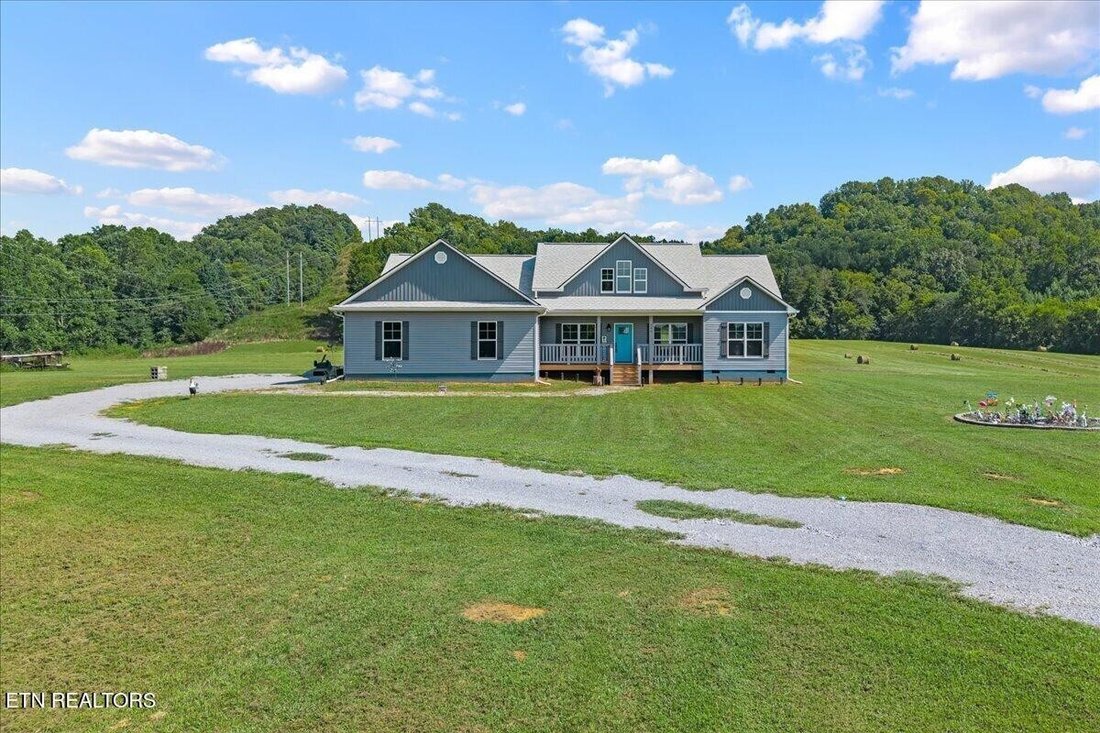 House in Athens, Tennessee, United States 2 - 18702094