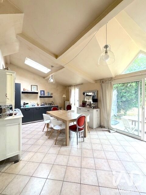 House in Mery Centre, Mery-sur-Oise, France 2 - 18703043