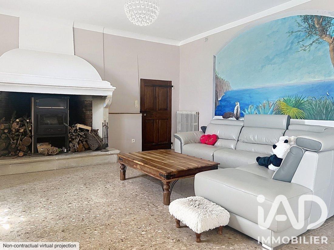 House in Cadenet, Provence-Alpes-Côte d'Azur, France 3 - 18702832