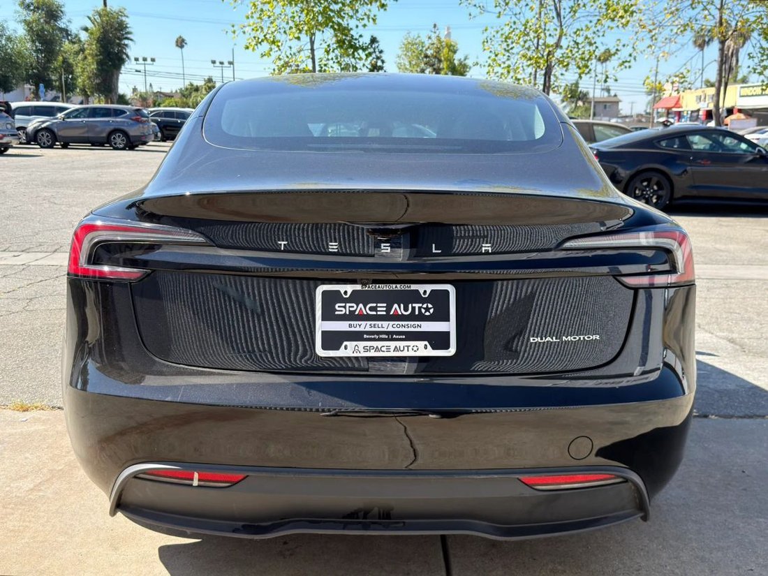 Sedan in Azusa, CA, United States 5 - 18702091