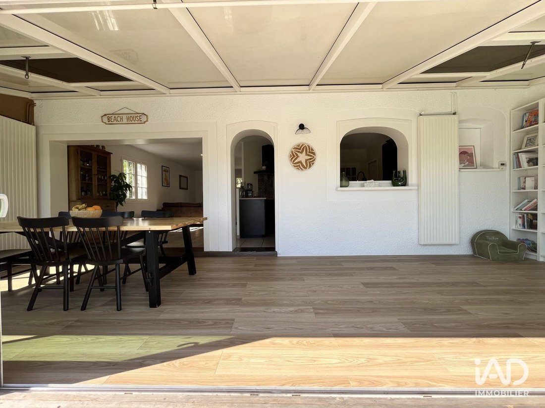 House in Soulac-sur-Mer, Nouvelle-Aquitaine, France 3 - 18703005